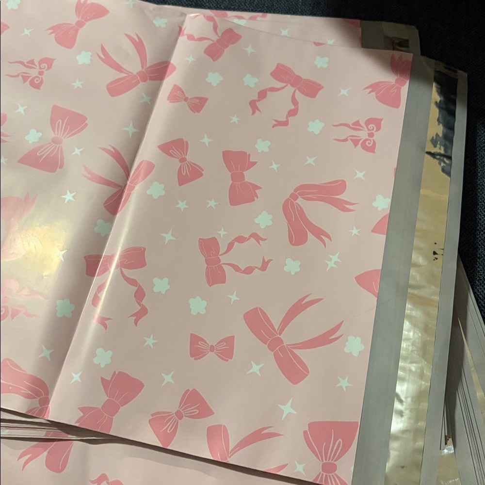 BUNDLE OF 25 - 12x15.5” Pink Bow Patterned Breast Cancer Awareness Poly Mailers - Picture 4 of 6